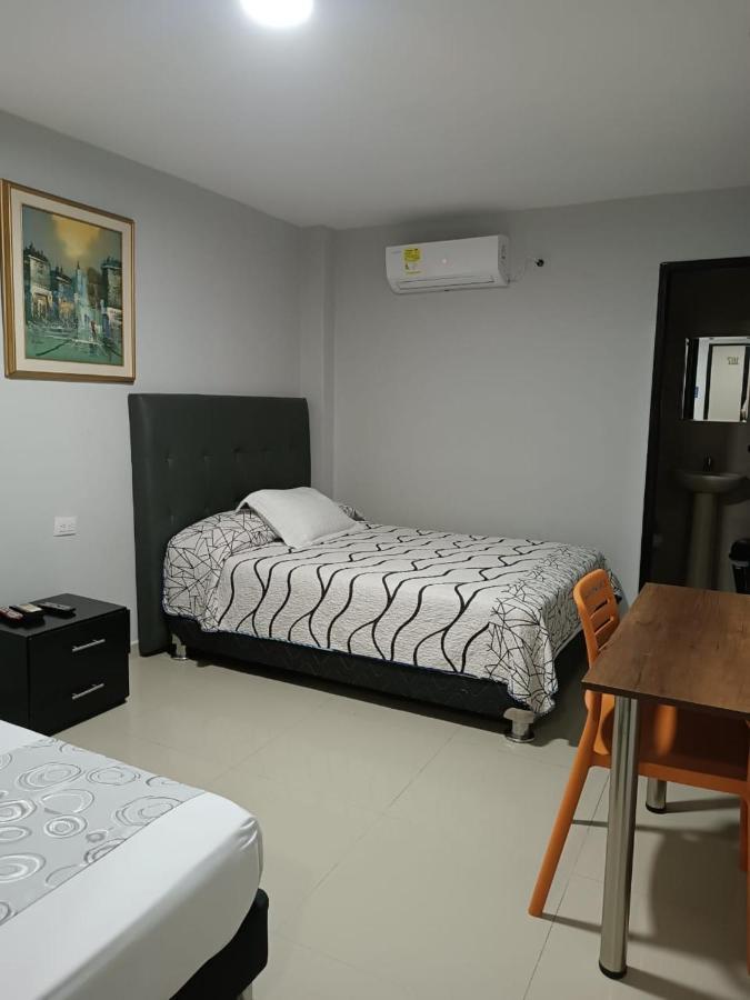 Prado 53 Hotel 2*